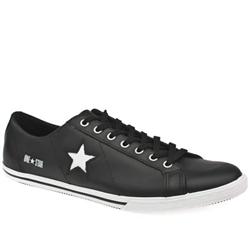 Male One Star Pro Low Leather Upper in Black and White