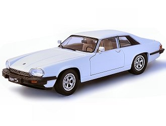 Corgi Jaguar XJS (1:18 scale in White)