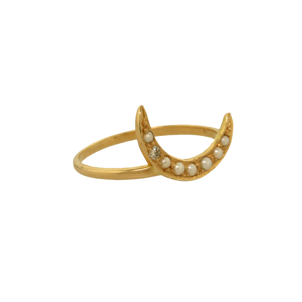 Crescent Moon Ring - Yellow Gold