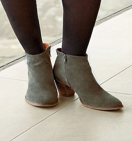 Crew Clothing Isabelle Boot