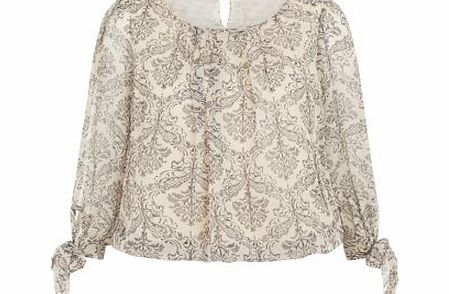 Cutie Cream Abstract Print Pleated Blouse 3436079