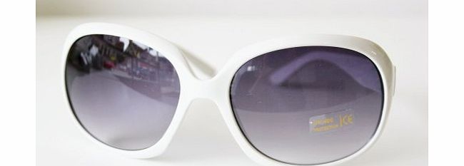 Darzzling Classic Retro Oversized Sunglasses Round White
