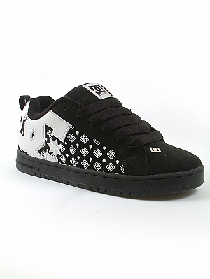 Court Graffik SE Skate Shoes - Black/White