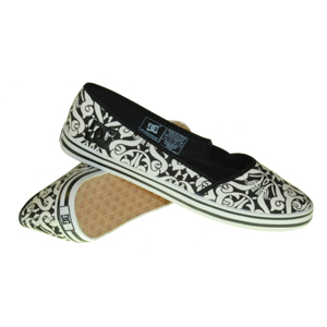 Ladies DC Venice Shoe. Black White