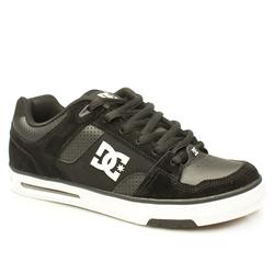 Dcshoe Co Male Shoes Trivis Leather Upper Dc Shoes in Black and White