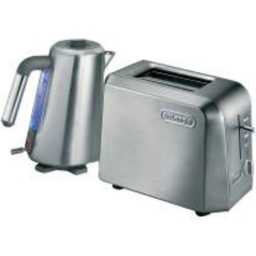 DeLonghi Esclusivo Kettle and Toaster Set