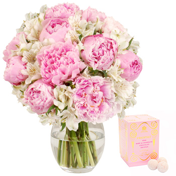 Deluxe British Peonies Bouquet with Chocolates -