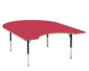 Deluxe horseshoe activity table