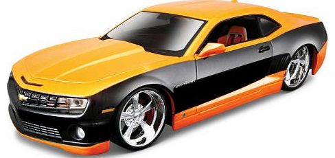 Diecast Chevrolet Camaro SS RS (Kit) Diecast Model Car Kit