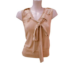 Flat capTie dye v-neck top with tie