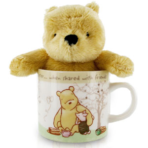 DISNEY Classic Winnie the Pooh Mug and Soft Toy