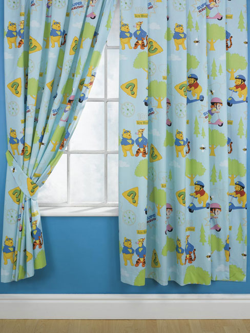 Disney Winnie the Pooh Winnie the Pooh Curtains `uper Sleuths`Design 72 Drop