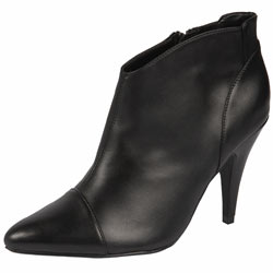 Black point ankle boots