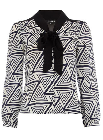 Dorothy Perkins Blue printed blouse DP01000109