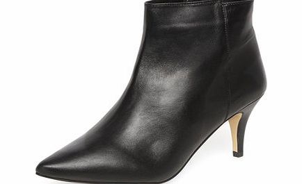 Dorothy Perkins Womens Black leather ankle boots- Black DP22265510