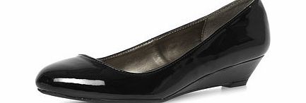 Dorothy Perkins Womens Black patent finish low wedge- Black