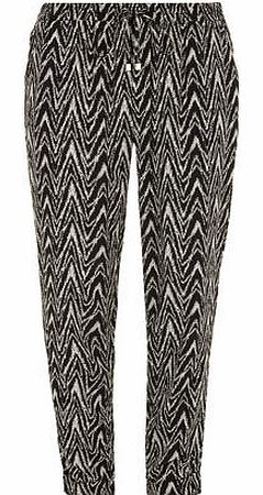 Dorothy Perkins Womens Tall Scratchy Chevron Joggers- Black