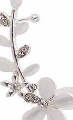Dorothy Perkins Womens White Flower Ear Cuff- White DP49815866