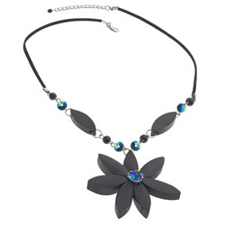 Dorothy Perkins Wood Flower Necklace
