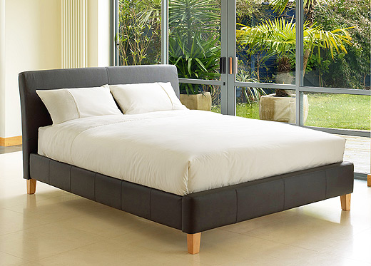 Double Vicenza Bedstead