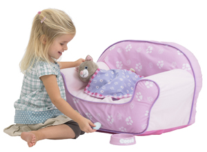 dream Town Puppy Lane Cottage Sofa and Coco the