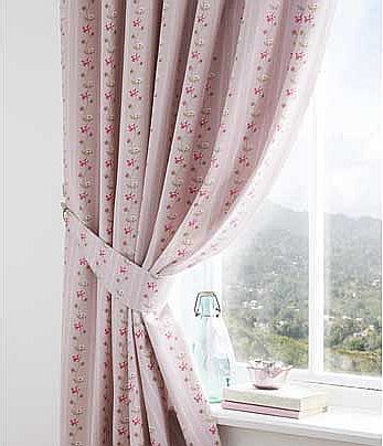 Pretty as a Picture Pencil Pleat Curtains -