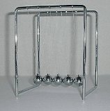 DSN Newtons Cradle - 11 cm