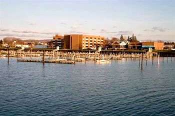 Clarion Hotel & Conference Center