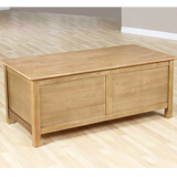 Lynmouth Blanket Box in Solid wood with Light Oak finish