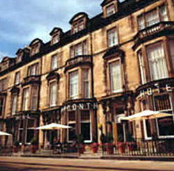 Swallow Learmonth Hotel