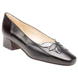 Elmdale Female Breeze Leather Upper Textile/Leather Lining in Black Graphite, Black Patent, Pewter
