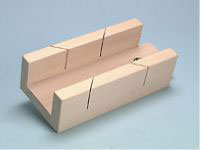 EMIR 25 Mitre Box 300Mm