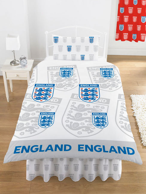 England White Crest Duvet Cover and