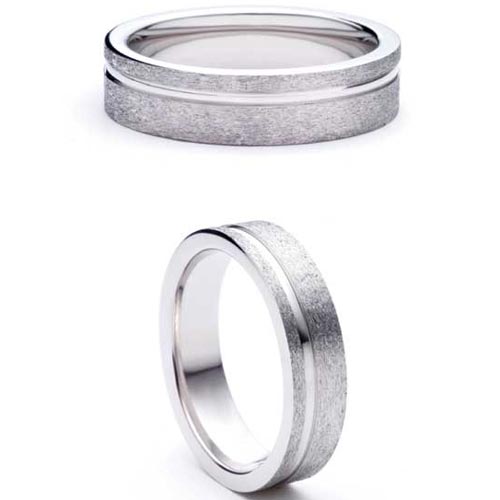 Eterno from Bianco 4mm Heavy D Shape Eterno Wedding Band Ring In Platinum