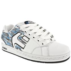 Male Etnies Cinch Leather Upper in White and Blue