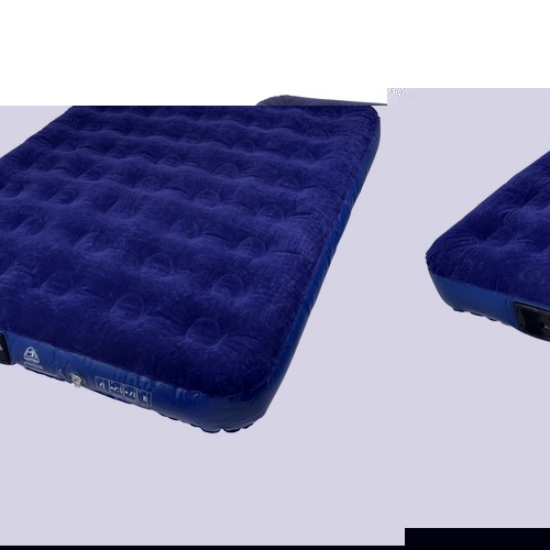 Electric Deluxe Airbed with Built in Pump