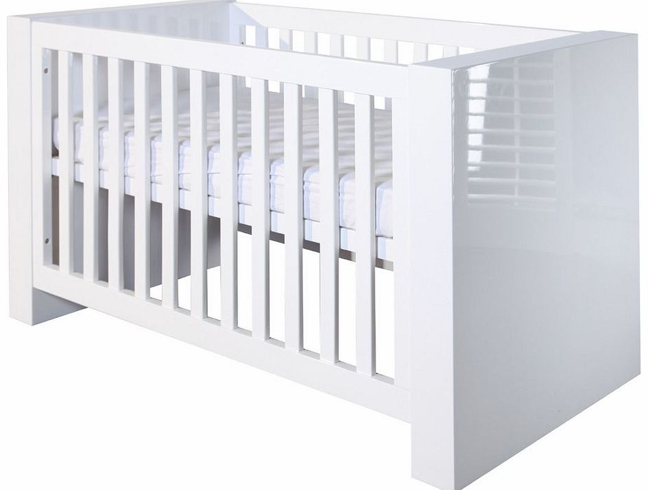 Europe Baby Somero Glossy White Cot