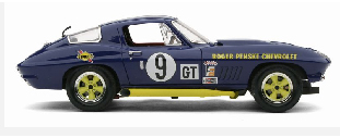 Exoto 1966 Chevrolet Corvette Competition #69