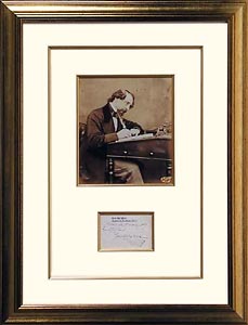 FamousRetail Charles Dickens signature piece