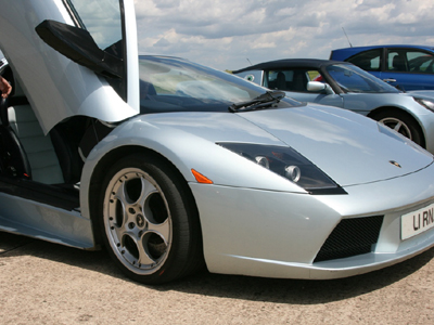 Fast Cars Lamborghini Thrill