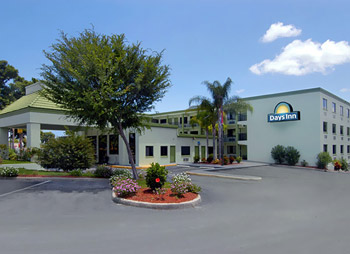 FERN PARK Days Inn Orlando North