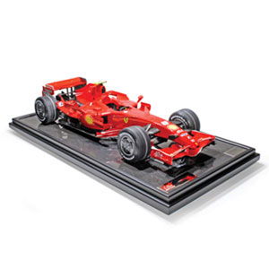 F2007 Kimi Raikkonen Brazilian GP 2007 1:8