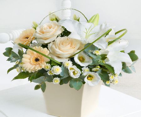 Flowers Direct Cream Exquisite Arrangement