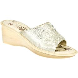 Female April Leather Upper Leather Lining Casual Sandals in Black, Silver