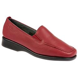 Fly Flot Female Patty Leather Upper Leather Lining Casual in Red