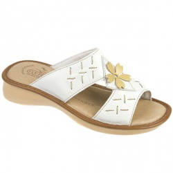 Womens Fiona Leather Upper Leather Lining Comfort Sandals in Black, Red, White