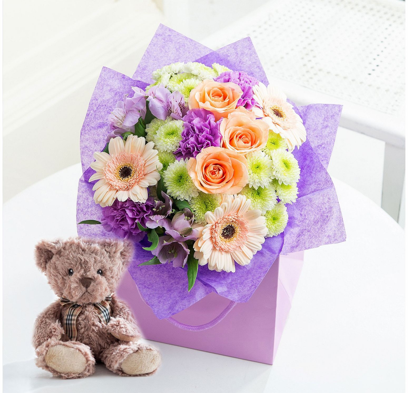 Flying Flowers Blossom Gift Bag with Frankie Bear