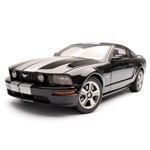 Mustang GT 2005 Black/Silver
