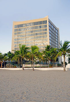 FORT LAUDERDALE Courtyard by Marriott Fort Lauderdale Beach