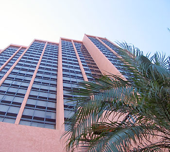 FORT MYERS Ambassador Riverfront Hotel